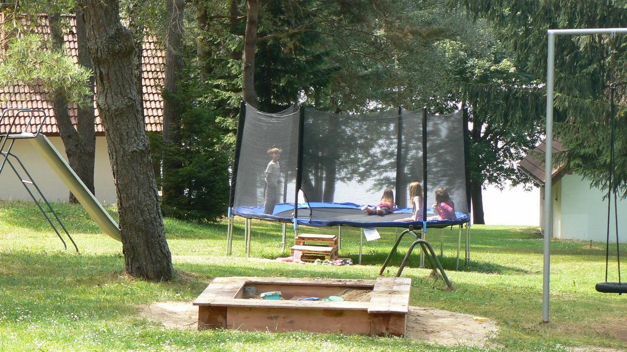 Hotel Lojzovy Paseky Frymburk nad Vltavou Exterior foto