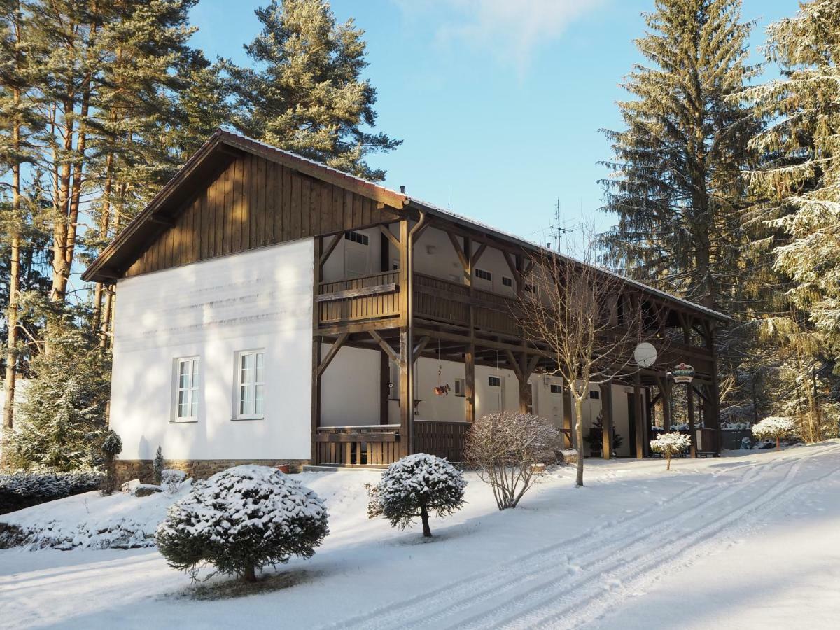 Hotel Lojzovy Paseky Frymburk nad Vltavou Exterior foto
